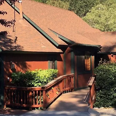 Beautiful Mountain Home Home